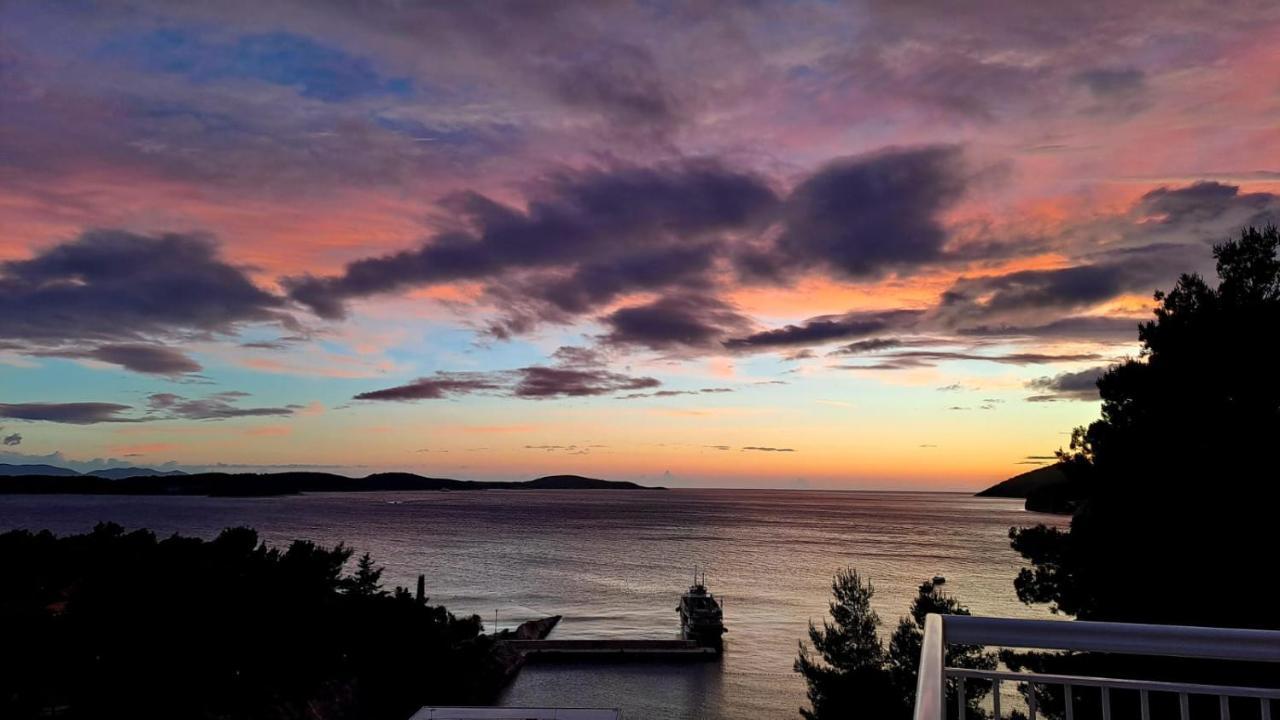 Feelhvar Along Bluelagoon Beach Χβαρ Εξωτερικό φωτογραφία