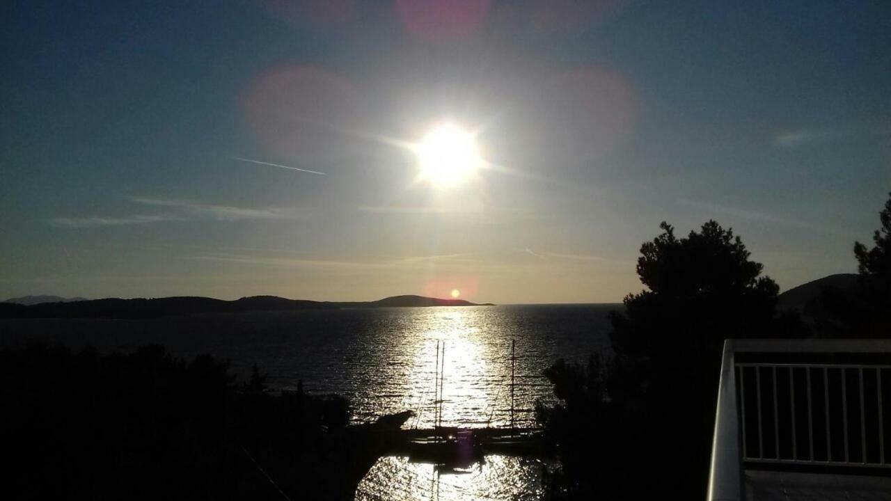 Feelhvar Along Bluelagoon Beach Χβαρ Εξωτερικό φωτογραφία